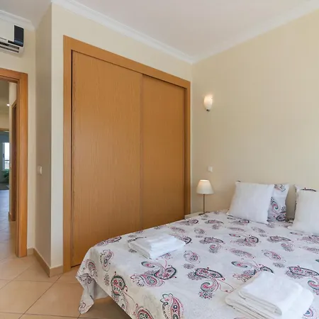 Jardins Vale De Santa Maria G, With Pool 阿尔布费拉