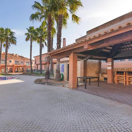 펜션 Jardins Vale De Santa Maria G, With Pool 알부페이라